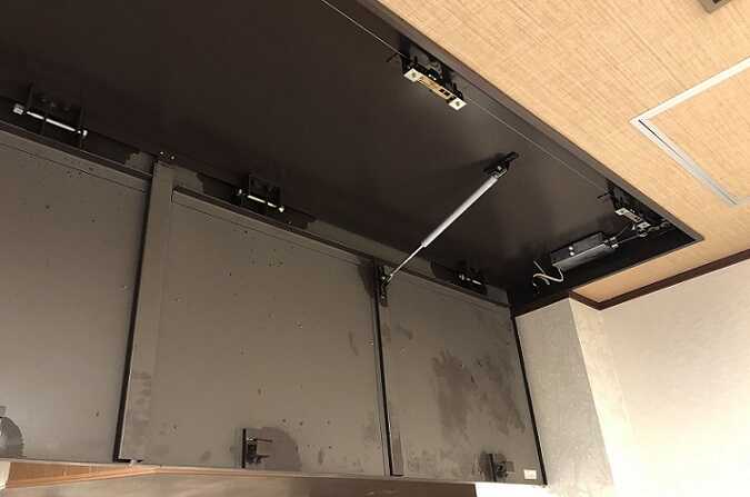 連動排煙垂れ壁