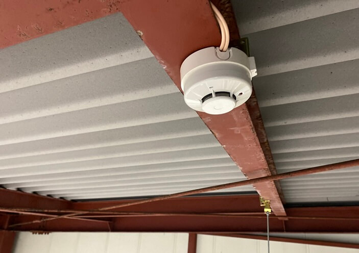 感知器取り付け
