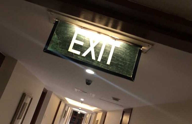 避難口通路画像