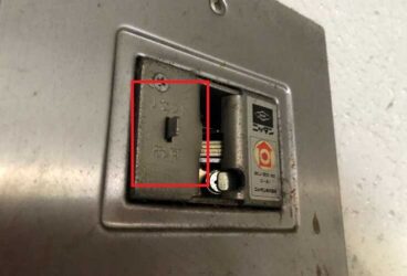防火戸ラッチ画像