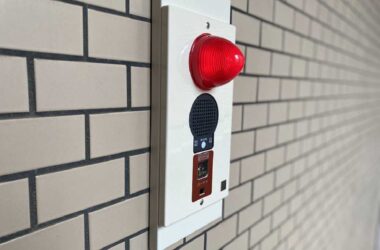 リニューアル後の押しボタン