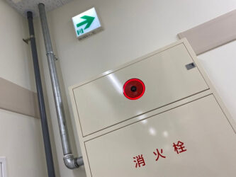 誘導灯交換