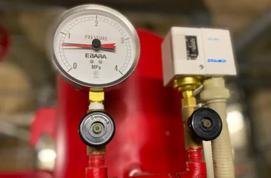 スプリンクラー圧力タンク